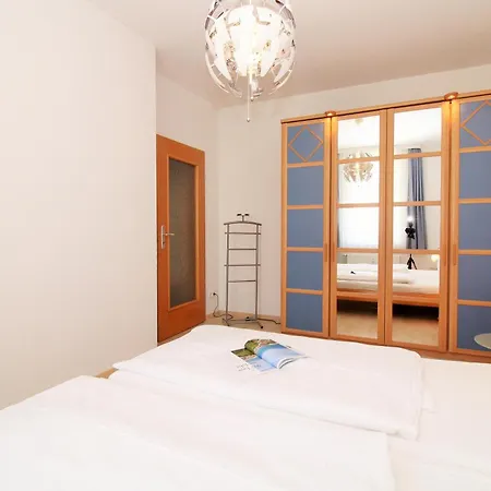 Haus Triton 5 Apartment Kuehlungsborn