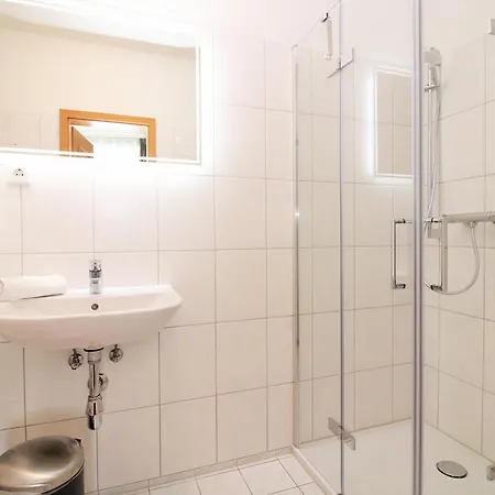 Apartment Haus Triton 5 *